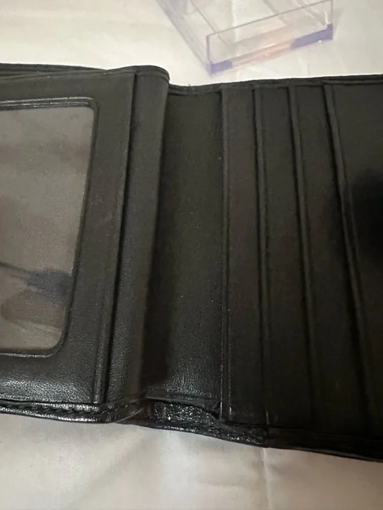 Coach Black and Cream Signature Buckle Wallet - Picture 11 of 16